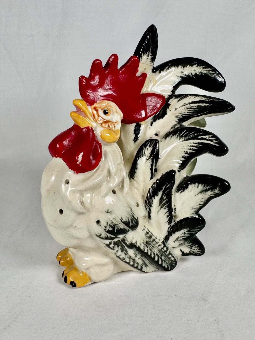 Vintage Ceramic Rooster Figurine, Farmhouse Cottage Home Decor, READ